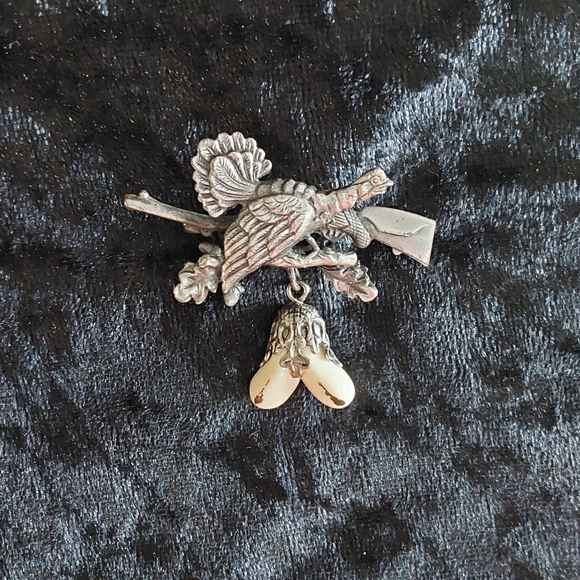 VINTAGE GERMAN "BIRD HUNTER" HAT PIN - Picture 2 of 4